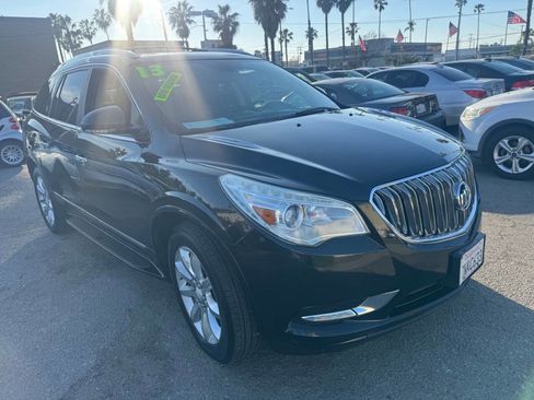 Used 2013 Buick Enclave Premium image 1