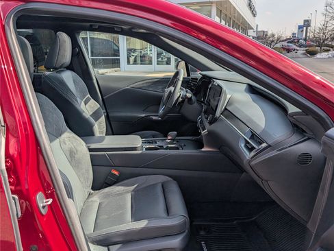 Used 2023 Lexus RX 350 w/ Cold Area Package image 11