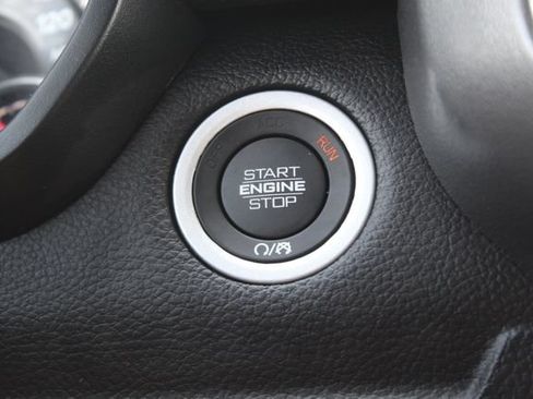 Used 2024 RAM 1500 Laramie AWD/4WD image 21