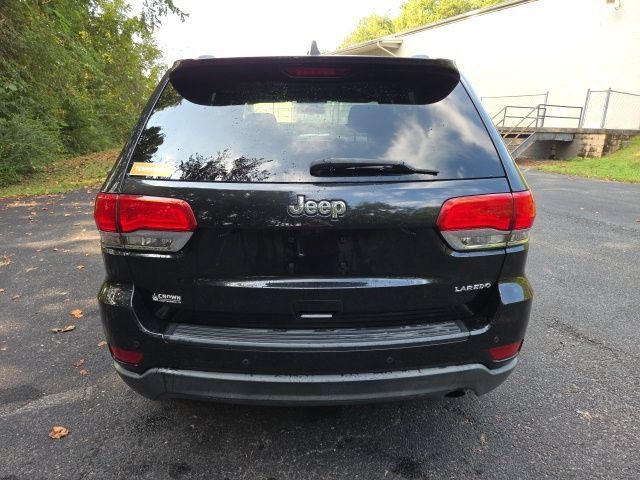 Used 2016 Jeep Grand Cherokee Laredo w/ Quick Order Package 23E RWD image 9