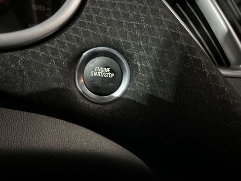 Used 2024 Chevrolet Malibu LT image 19