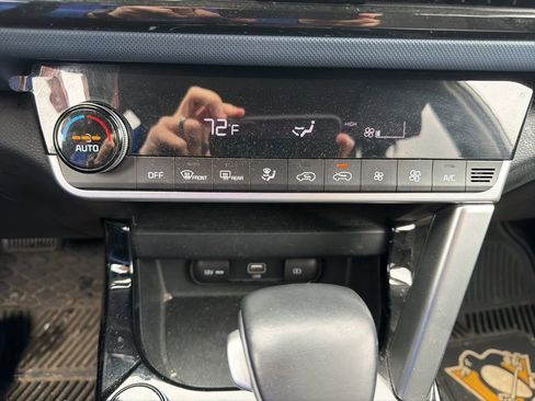 Certified 2022 Kia Seltos Nightfall Edition AWD/4WD image 16