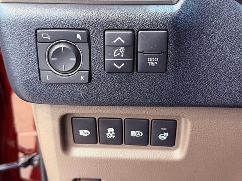 Certified 2021 Lexus GX 460 Premium w/ Premium Package AWD/4WD image 20