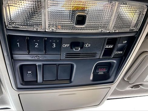 Used 2016 Toyota 4Runner Limited RWD image 33
