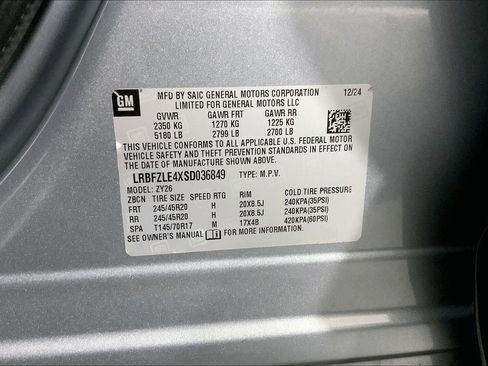 Used 2025 Buick Envision Sport Touring image 31