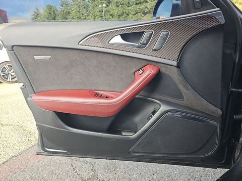 Used 2016 Audi S6 Prestige w/ Prestige Package image 19