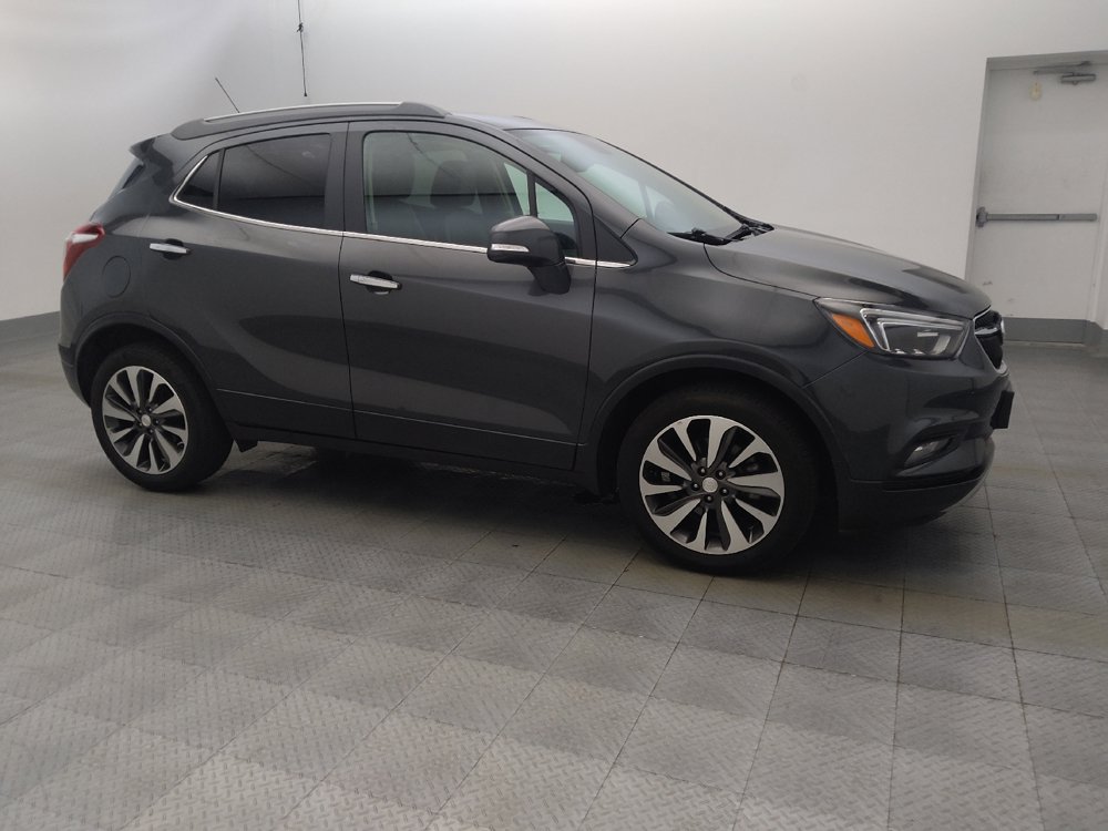 Used 2018 Buick Encore Essence FWD image 11