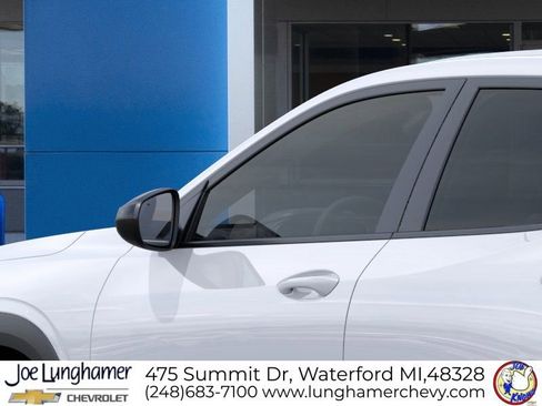 New 2026 Chevrolet Trax RS image 12