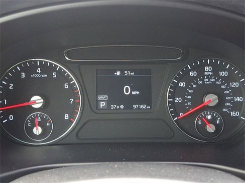 Used 2019 Kia Sorento LX image 20