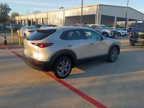 Used 2024 MAZDA CX-30 AWD 2.5 S w/ Premium Package image 10