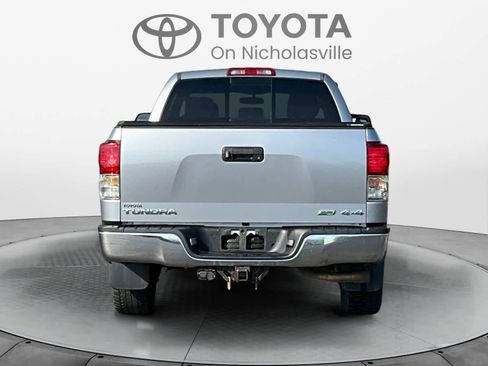 Used 2010 Toyota Tundra 4x4 Double Cab image 5