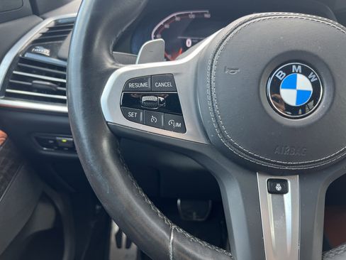 Used 2022 BMW X5 xDrive40i w/ M Sport Package image 19