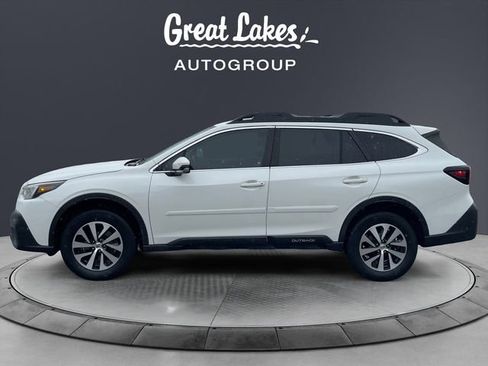 Used 2020 Subaru Outback Premium AWD/4WD image 2