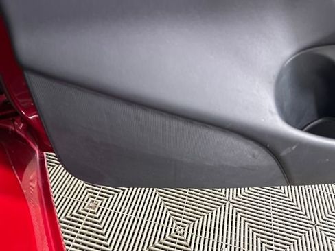 Used 2018 Tesla Model 3 Long Range image 28