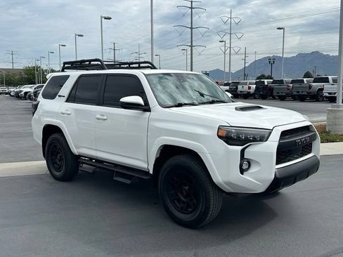 Used 2020 Toyota 4Runner TRD Pro AWD/4WD image 9