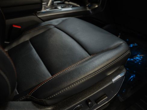 Certified 2023 Ford F150 Lariat w/ Equipment Group 502A High image 43