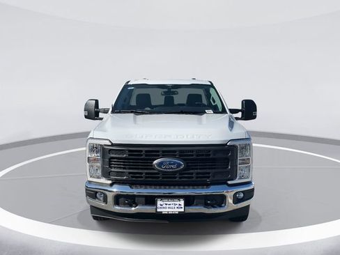 New 2026 Ford F350 XL w/ XL Chrome Package RWD image 2