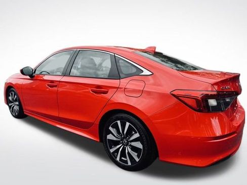 Used 2023 Honda Civic EX image 6