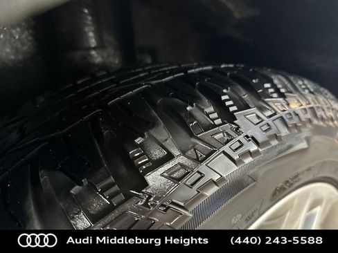 Used 2017 Lincoln MKC Reserve w/ Lincoln MKC Climate Package image 31