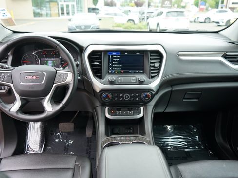 Used 2023 GMC Acadia SLT image 22
