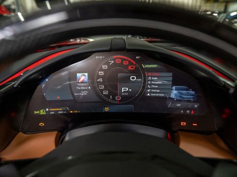 Certified 2024 Ferrari Roma Spider RWD image 27