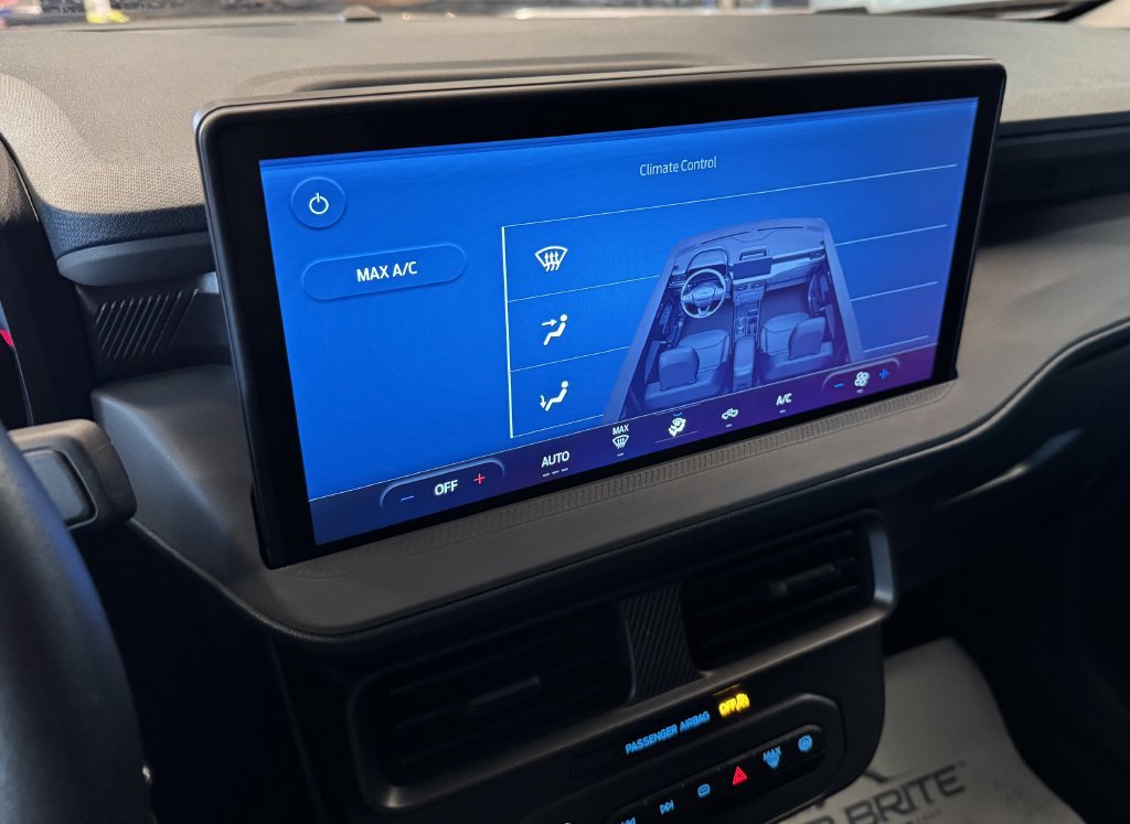 Used 2026 Ford Maverick XL FWD image 15