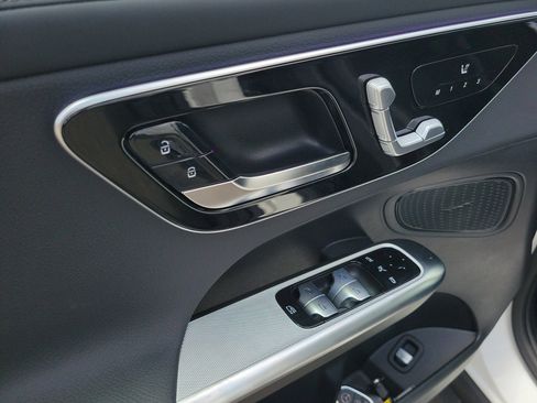 Certified 2026 Mercedes-Benz GLC 300 4MATIC image 21