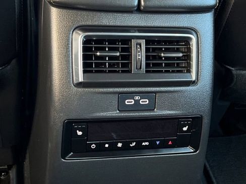 Certified 2025 MAZDA CX-90 Plug-In Hybrid w/ Premium Plus image 15