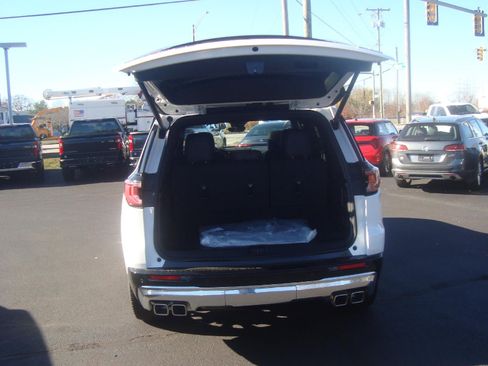 New 2025 GMC Acadia Denali w/ Super Cruise Package image 7