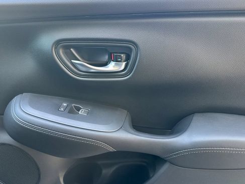 New 2027 Honda HR-V EX-L image 18