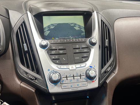 Used 2012 Chevrolet Equinox LTZ FWD image 9