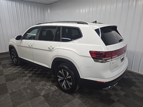 Used 2024 Volkswagen Atlas SE image 9
