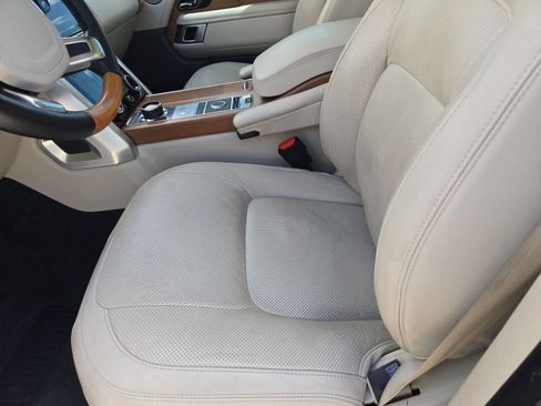 Used 2019 Land Rover Range Rover Supercharged AWD/4WD image 14