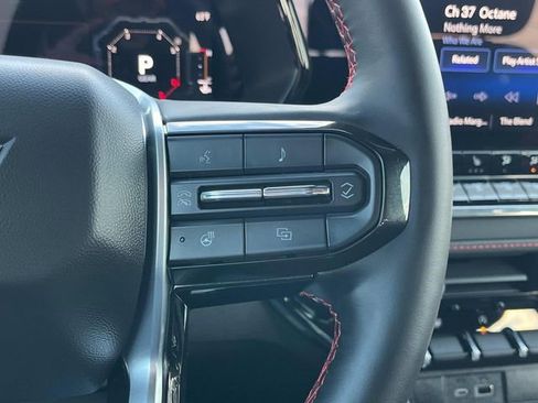 Certified 2025 Chevrolet Colorado Z71 w/ Z71 Convenience Package 2 image 28