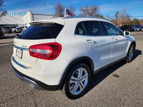 Used 2019 Mercedes-Benz GLA 250 4MATIC image 5