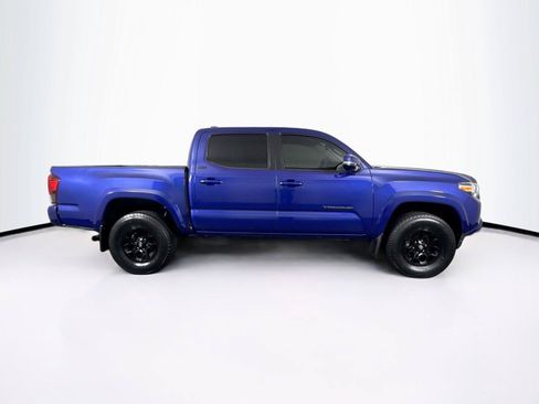 Certified 2022 Toyota Tacoma SR5 w/ Technology Package RWD image 9
