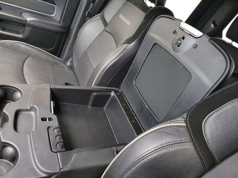 Used 2020 RAM 2500 Laramie w/ Night Edition image 29