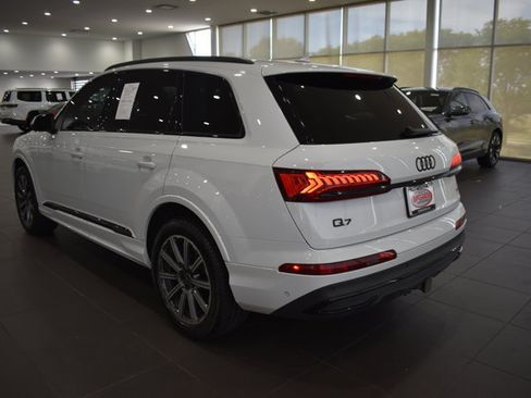 Used 2023 Audi Q7 2.0T Premium Plus w/ Premium Plus Package AWD/4WD image 5