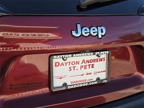 Certified 2019 Jeep Cherokee Latitude Plus image 10