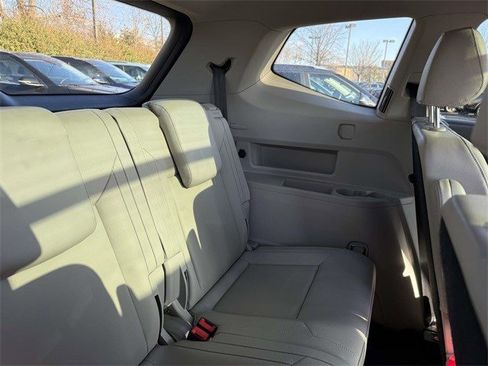 Used 2019 Volkswagen Atlas SEL image 17