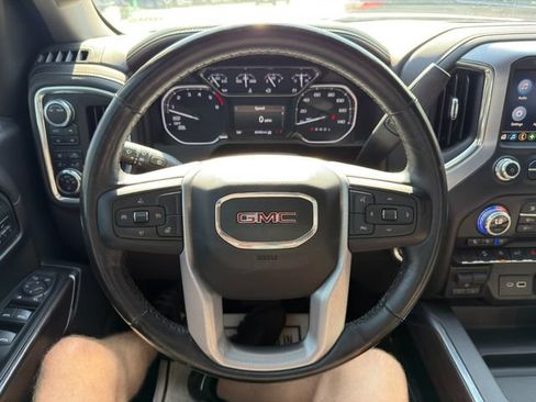 Used 2021 GMC Sierra 1500 SLT w/ SLT Premium Package AWD/4WD image 30