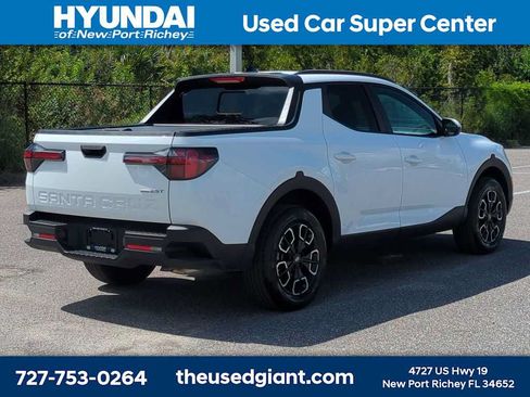 Certified 2022 Hyundai Santa Cruz SEL Premium AWD/4WD image 5