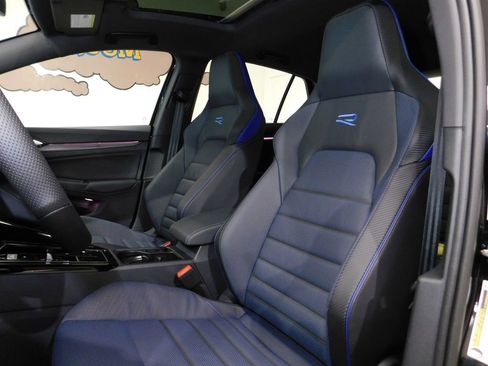 Used 2026 Volkswagen Golf image 45