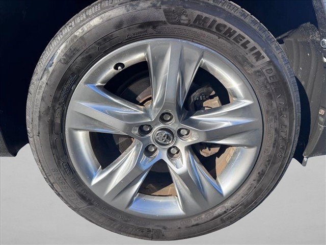 Used 2017 Toyota Highlander Limited FWD image 16