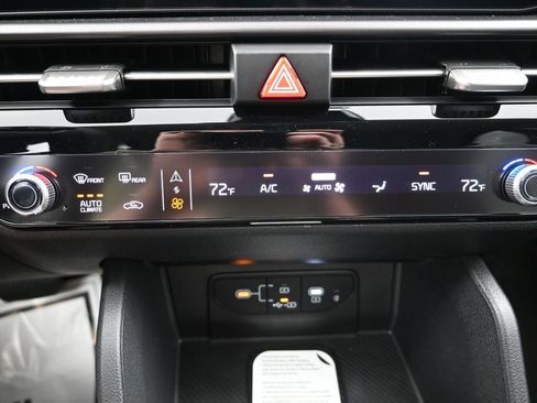 New 2026 Kia Sportage SX FWD image 22