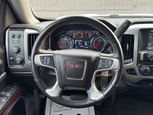 Used 2017 GMC Sierra 1500 SLE w/ SLE Value Package AWD/4WD image 18