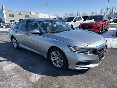 Used 2018 Honda Accord LX image 2