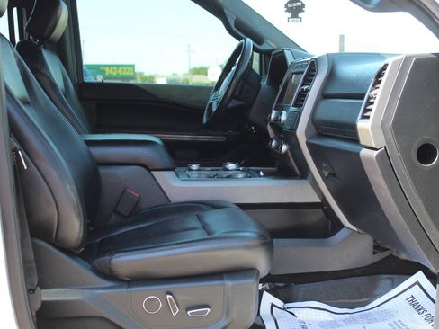 Used 2019 Ford Expedition Max XLT w/ Equipment Group 201A AWD/4WD image 9