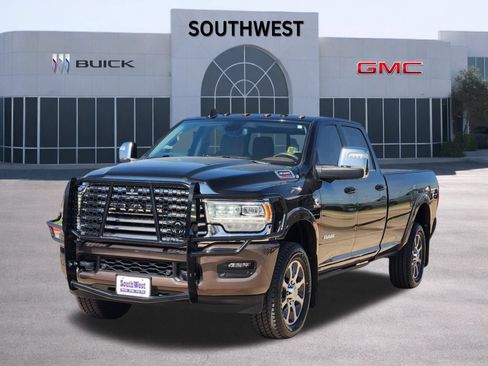 Used 2024 RAM 3500 Limited w/ Towing Technology Group AWD/4WD image 2