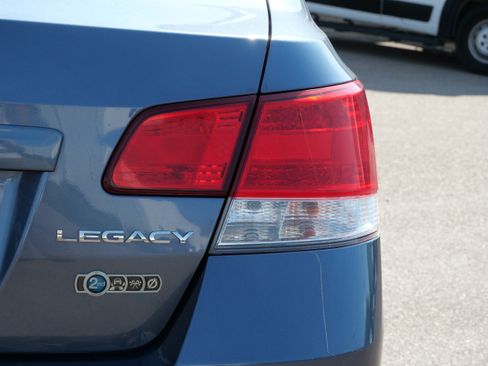 Used 2013 Subaru Legacy 2.5i AWD/4WD image 17